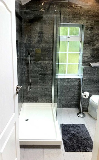 Bathroom Fitting Experts: Bathroom Refurbishment