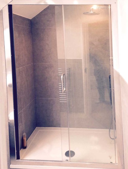 Bathroom Fitting Experts: Bathroom Refurbishment